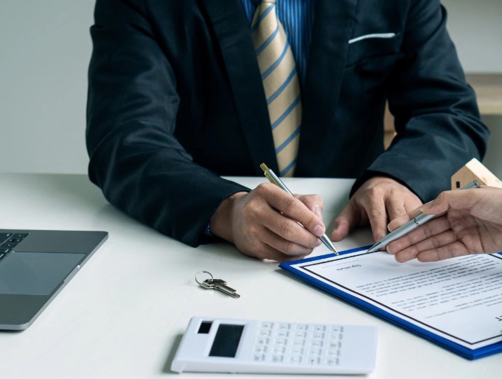 BdP prepara nova lei para intermediários de crédito
